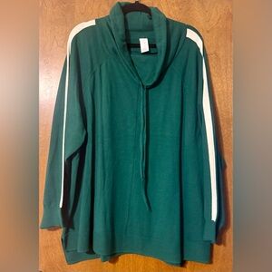 LIVI Cozy Green Cowl-Neck Women's Sweater with Stripe Detail